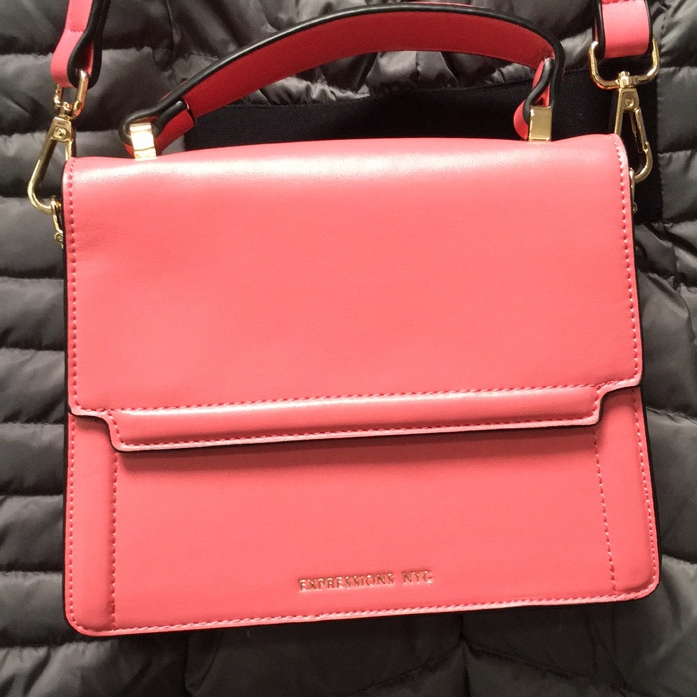 EXPRESSIONS NYC luxury handbag w short handle & detachable shoulder strap
